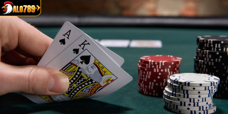 Những thuật ngữ phổ biến trong Poker Alo789