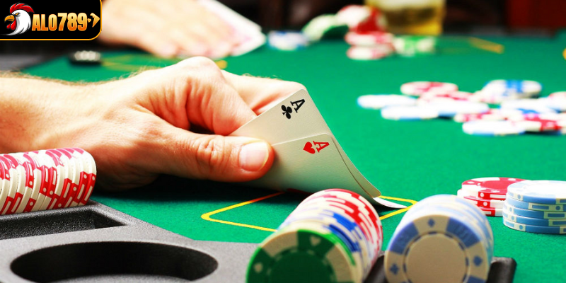 Cách chơi Poker Alo789 chi tiết, hiệu quả